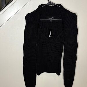 Express Women's Black V-Neck Sweater